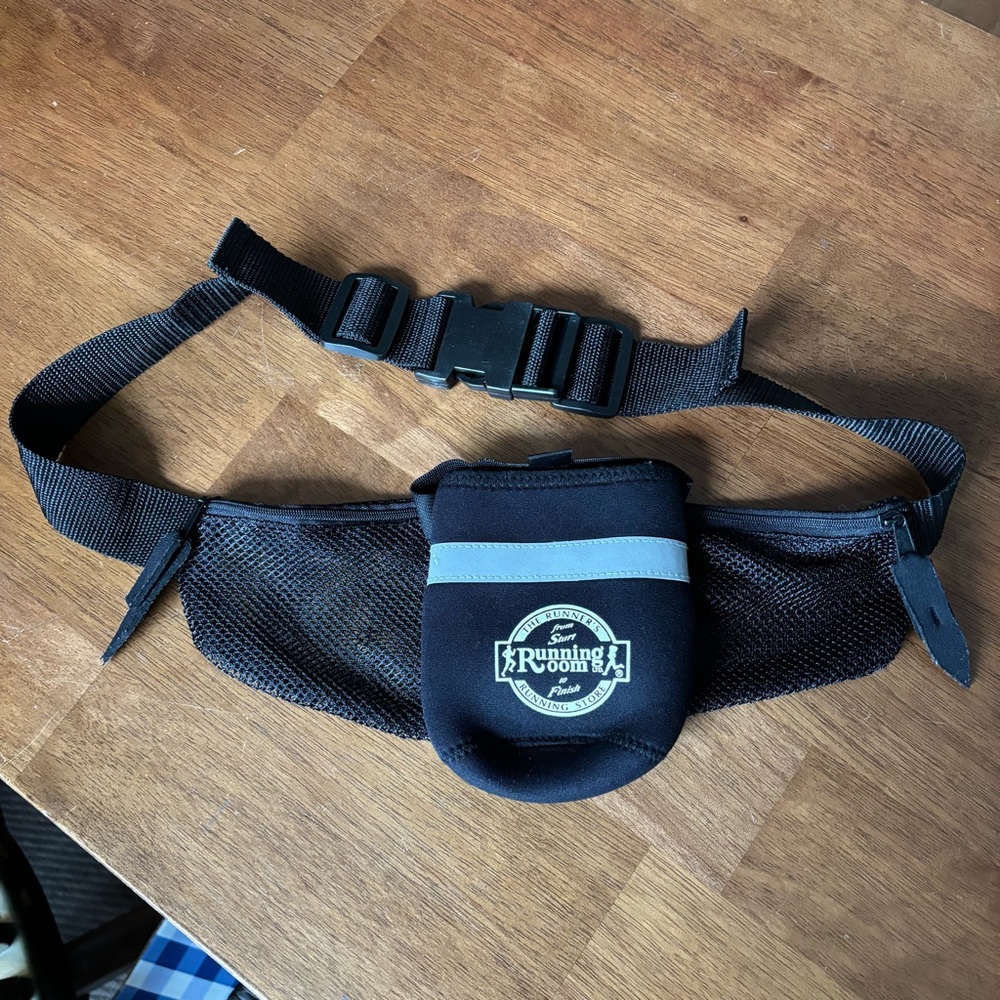Running Room Black Waist Pack - drink holder plus mesh compartments OSFA
